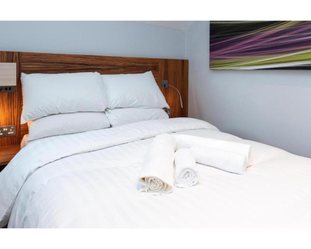 Uno Hotel Heathrow Windsor Слау Стая снимка
